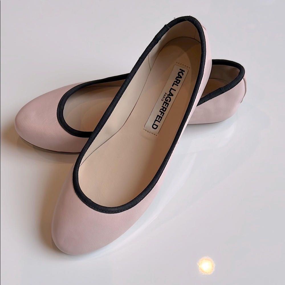 Karl Lagerfeld Paris Pink and Black Flats soft leather padded insole
